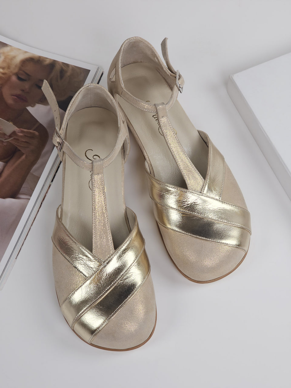 Barefoot Sugar Golden Suede & Platinum Gold Lines 4 cm heel