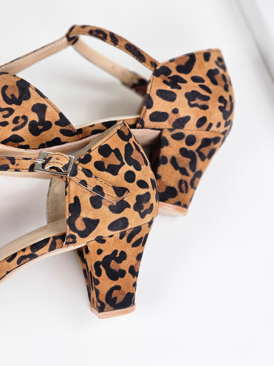 Doris Leopard Suede 6 cm Balboa heel