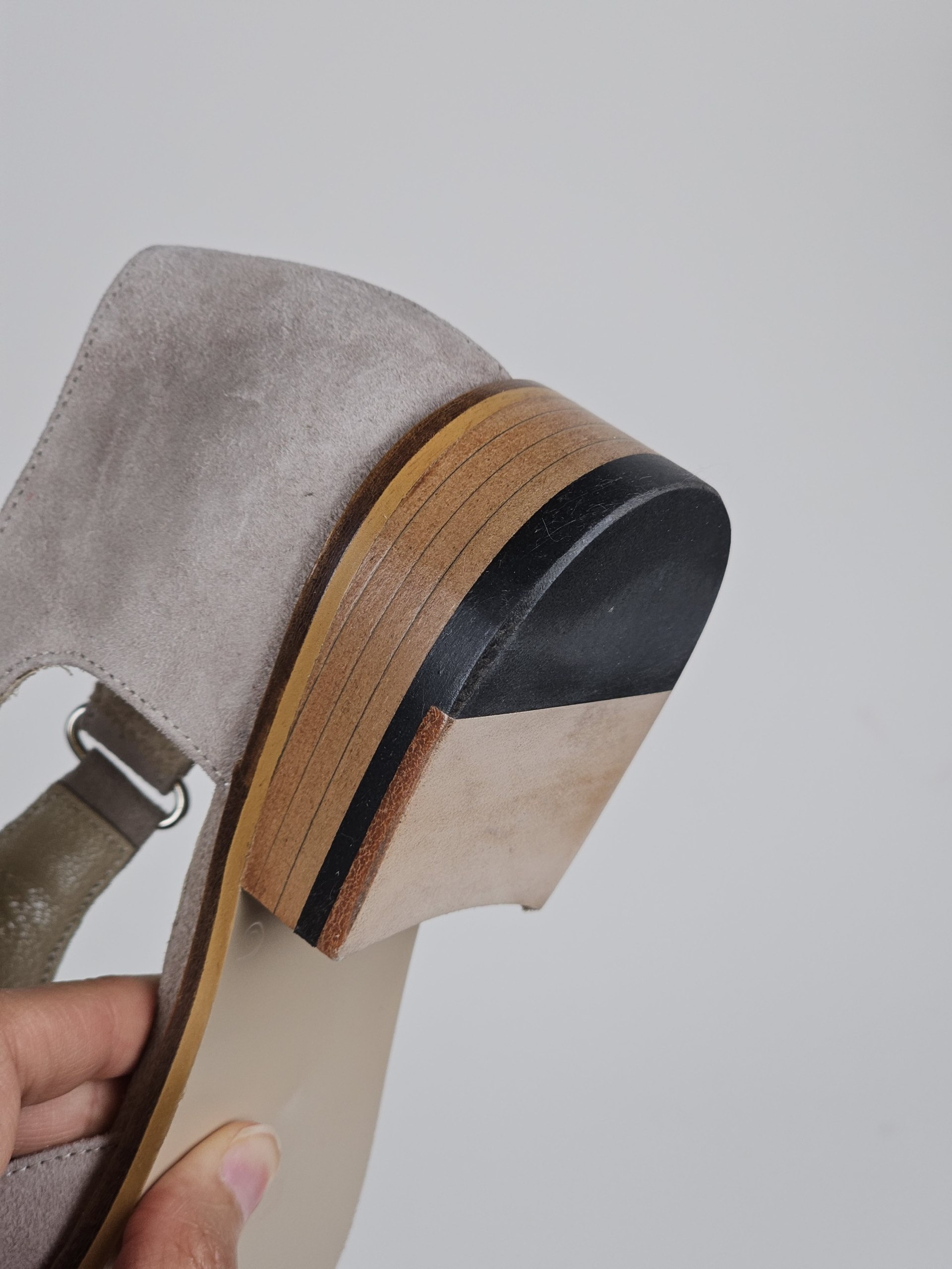 Milan Soft Grey Suede 2 cm heel