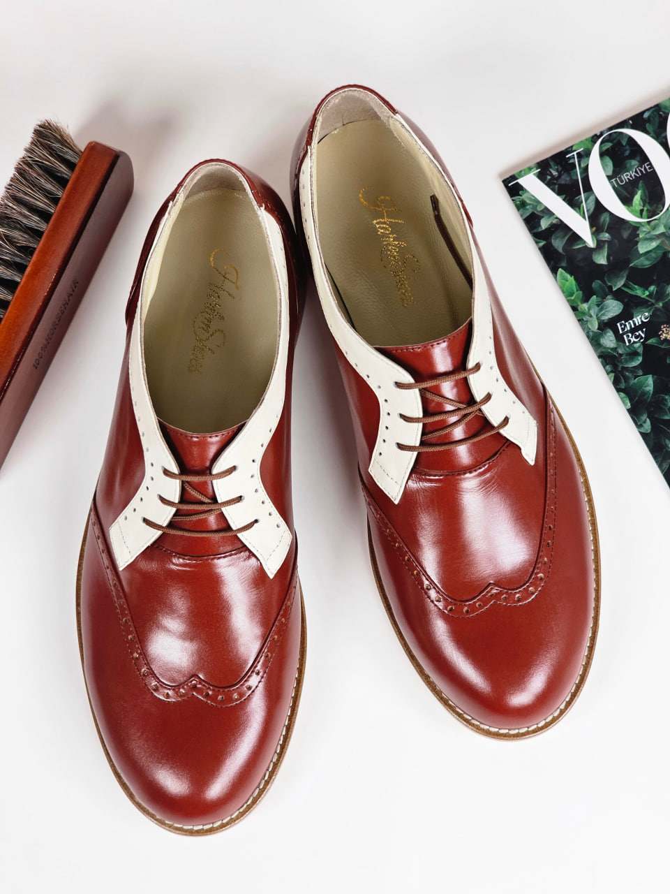 Women Oxfords Brown Leather & Broken White Line 2 cm heel