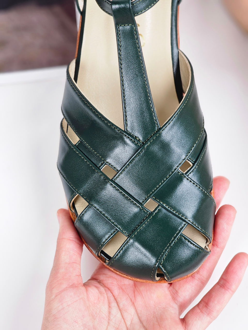Barefoot Summer Jungle Green Leather 1.5 cm heel