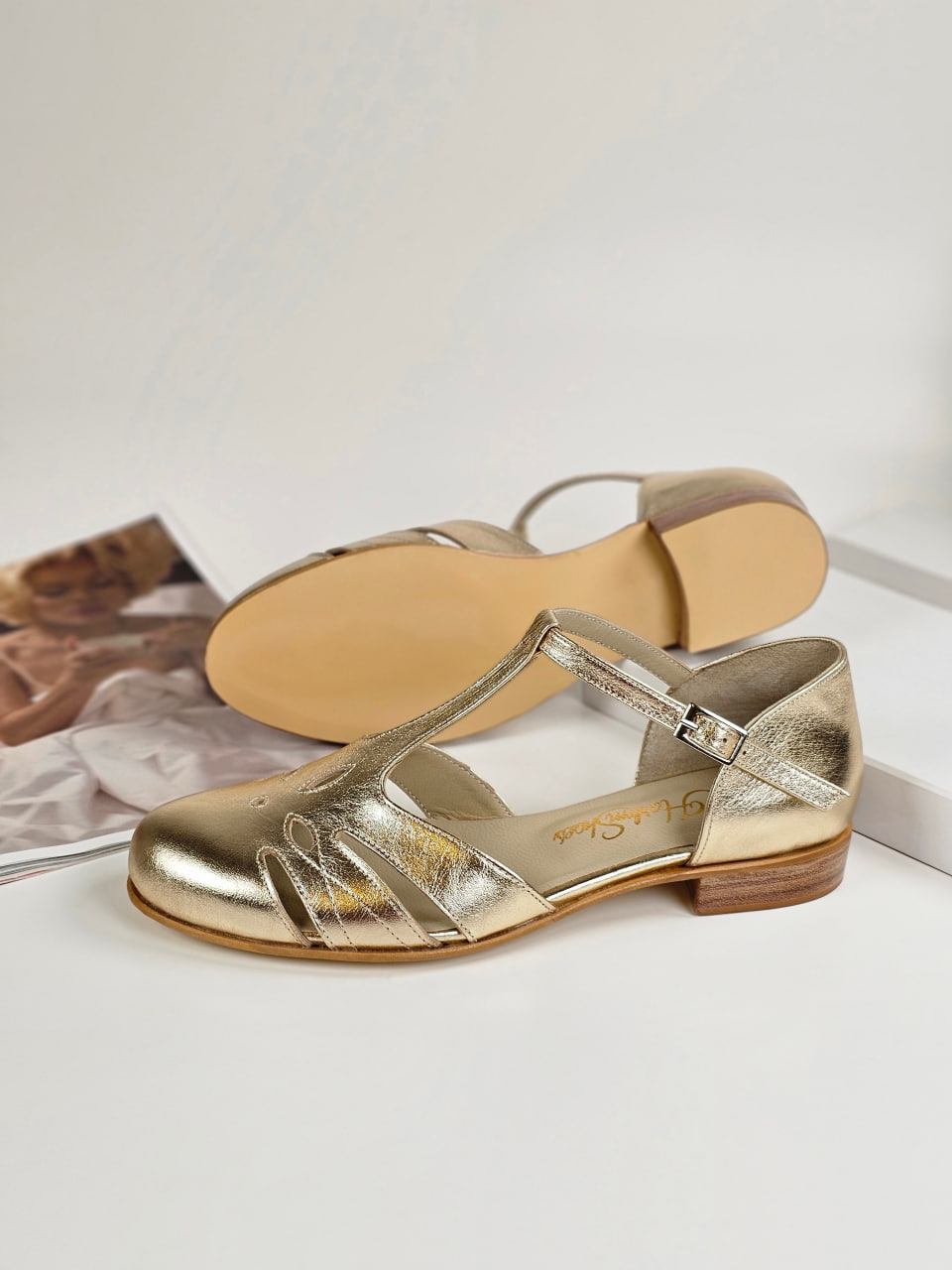 Rosy Platinum Gold Leather 2 cm heel