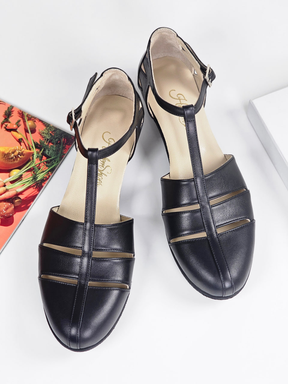 Harmony Black Leather 4 cm heel