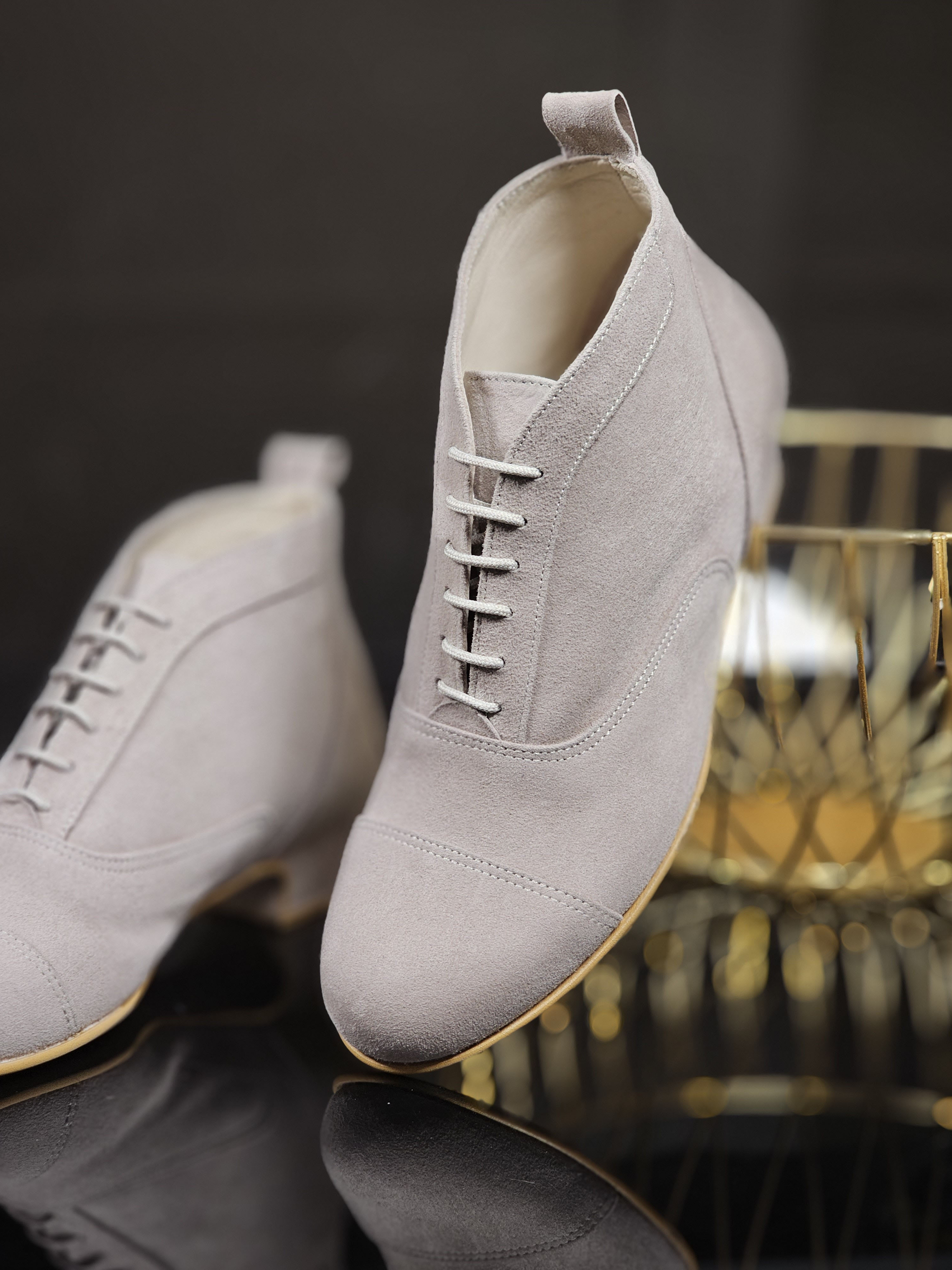 Smooth Boots Soft Grey Suede 4 cm heel