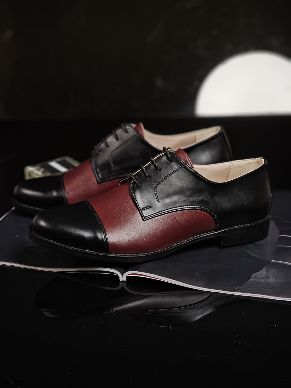 California Vegan Black & Bordeaux Leather 2 cm heel